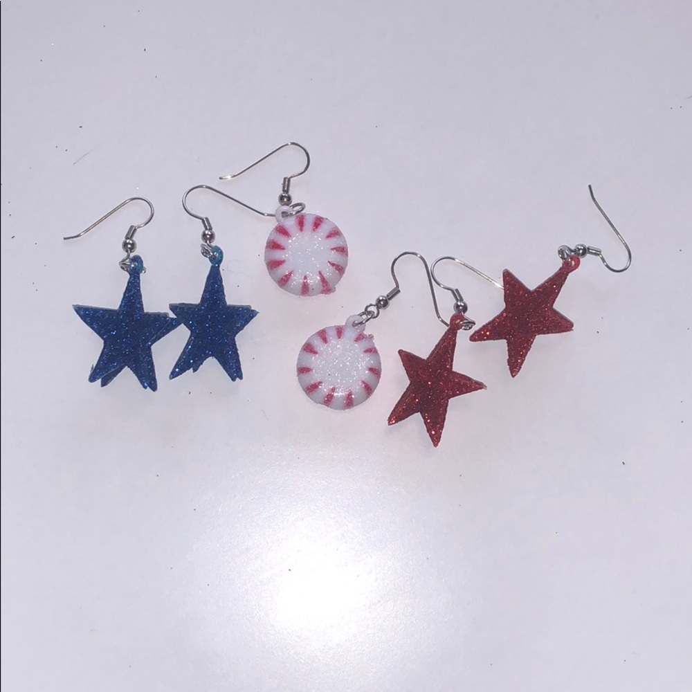 Christmas earring bundle - Picture 2 of 2